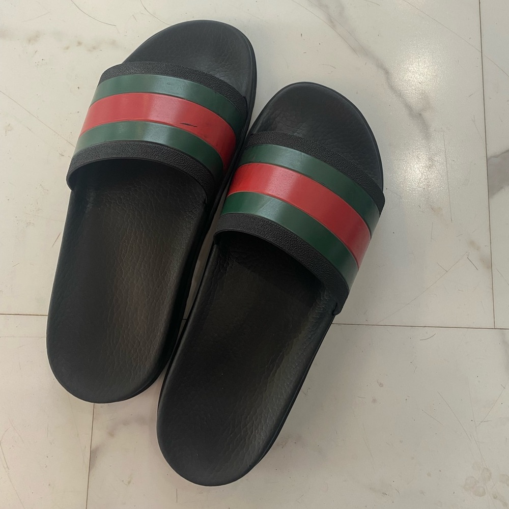 Gucci slides